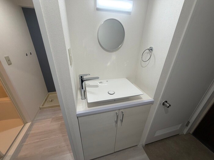 物件内観写真12　(洗面)