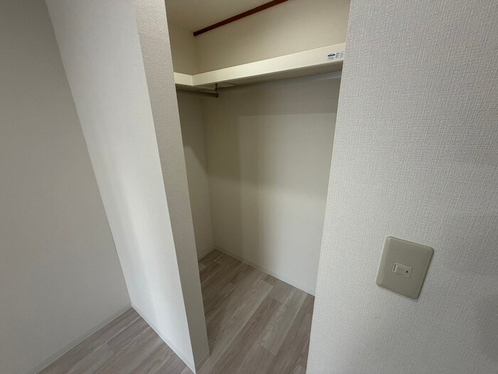 物件内観写真16　(収納)