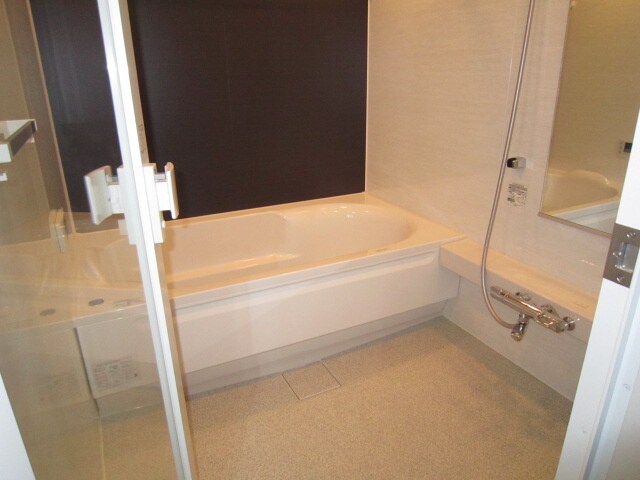 物件内観写真9　(バス／シャワールーム等)