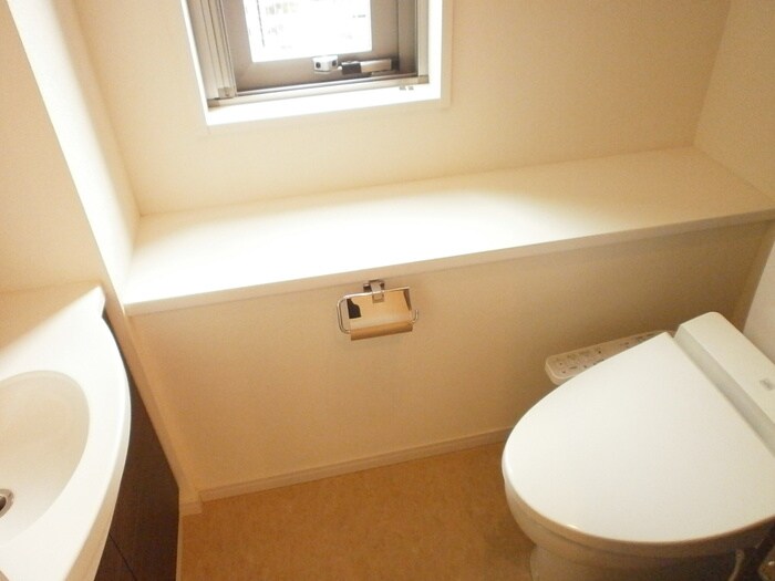 物件内観写真14　(トイレ)