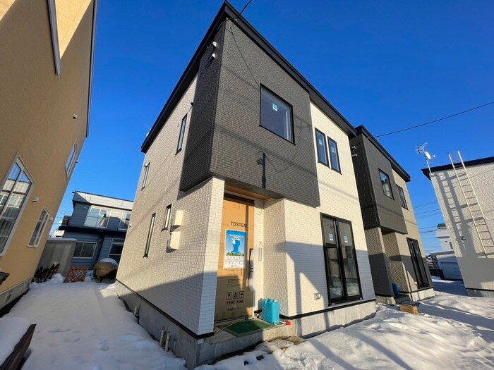 物件外観写真2　(外観写真)