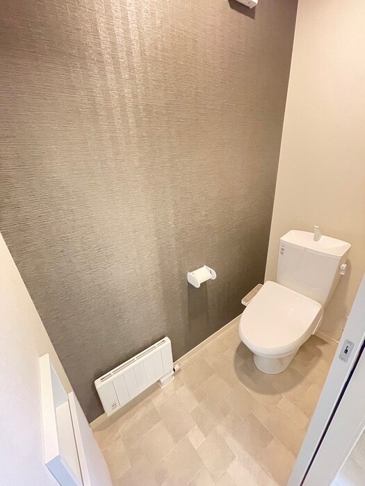 物件内観写真13　(トイレ)
