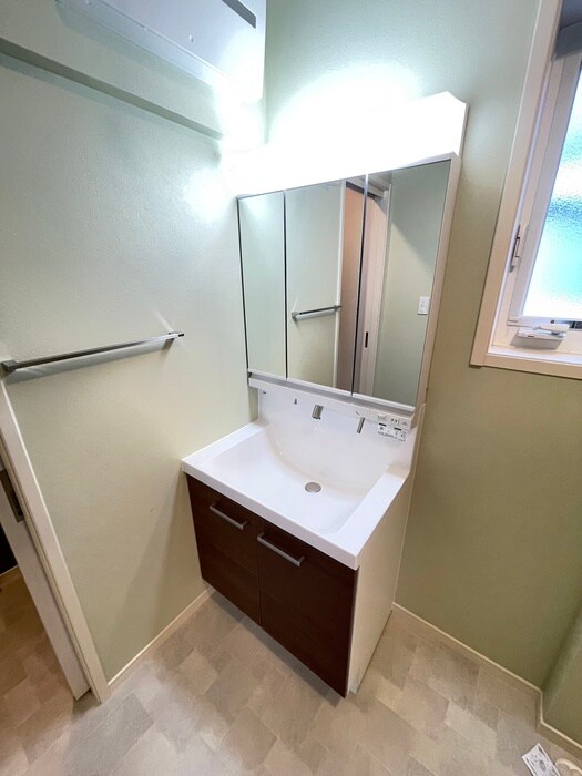 物件内観写真14　(洗面)