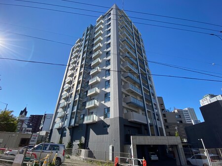 マストライフ南４条外観写真