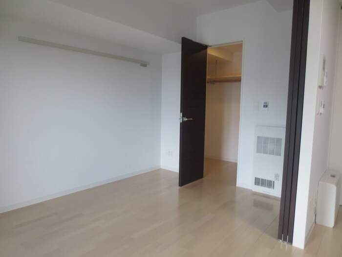 物件内観写真7　(収納)