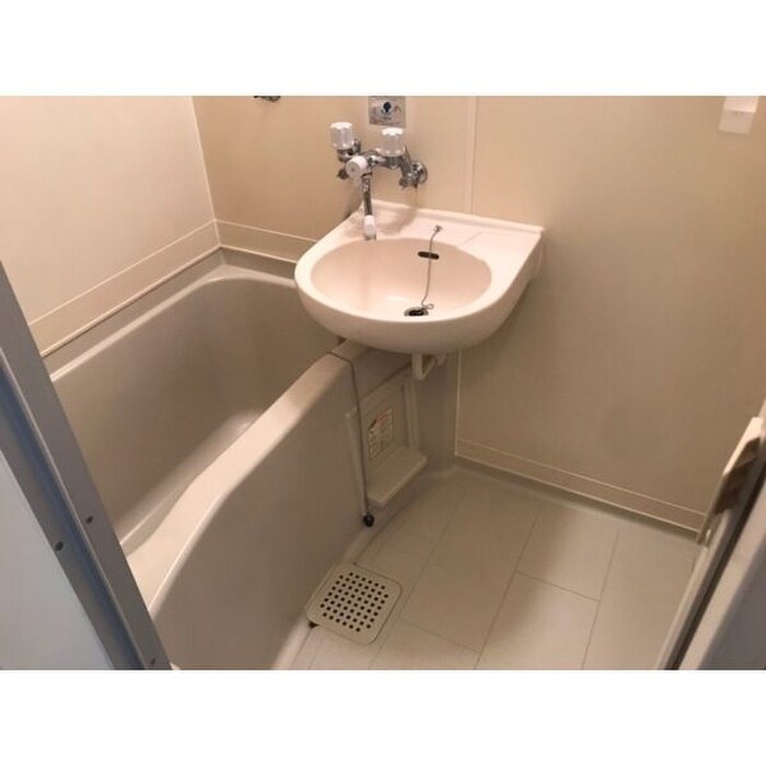 物件内観写真7　(バス／シャワールーム等)