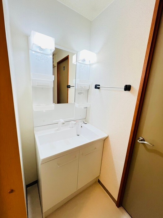 物件内観写真14　(洗面)