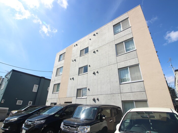 物件外観写真1　(外観写真)