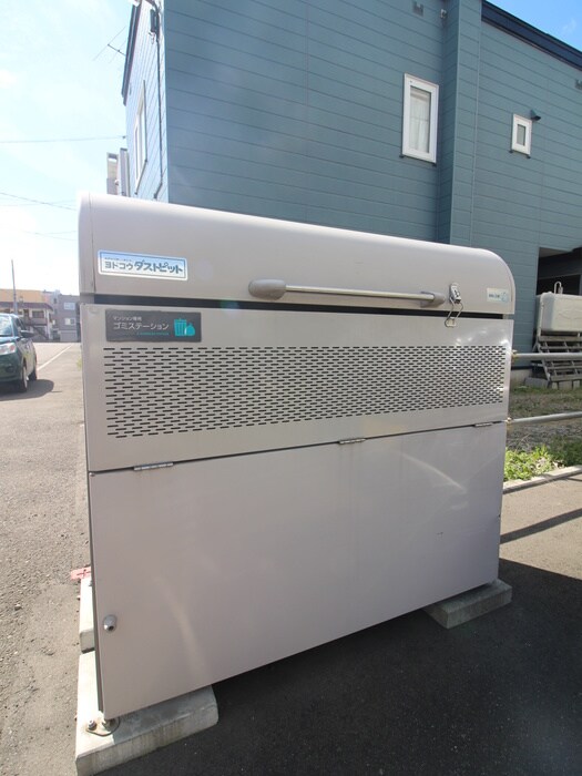 物件外観写真5　(建物設備)