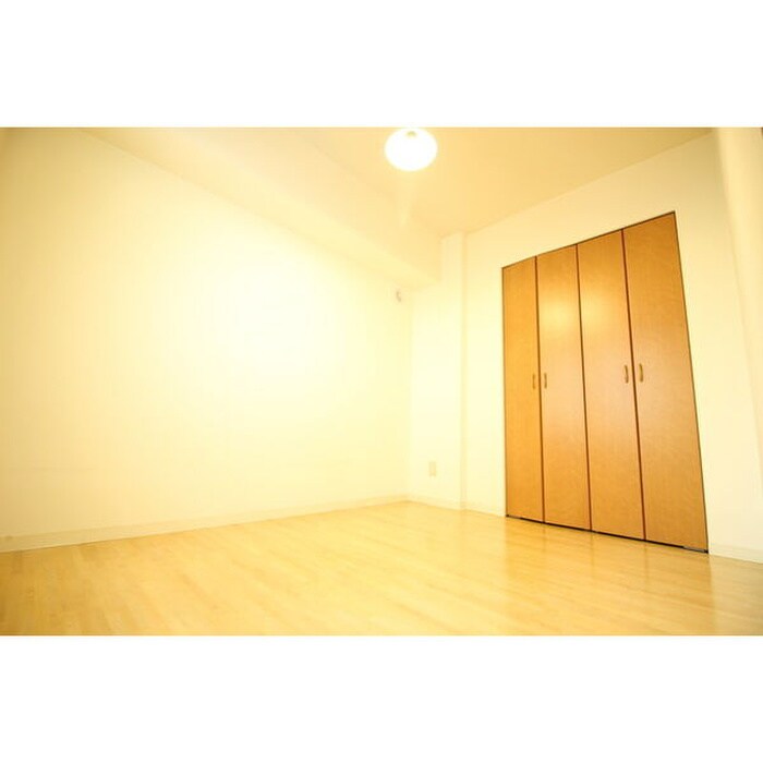 物件内観写真6　(居室)