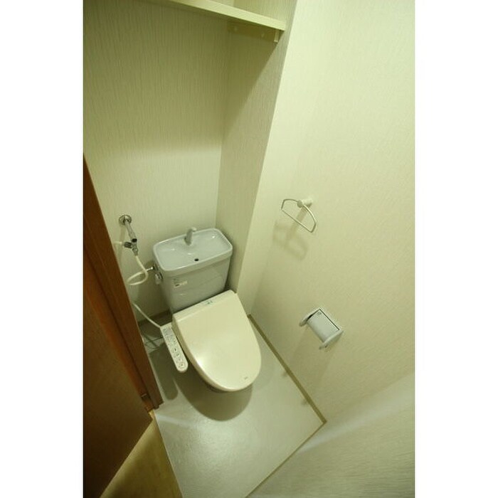 物件内観写真10　(トイレ)