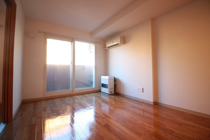 物件内観写真21　(居室)