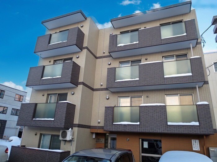 物件外観写真2　(外観写真)