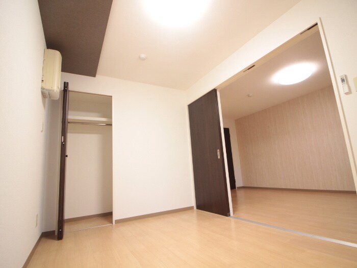 物件内観写真15　(居室)