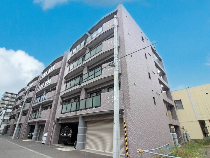 物件外観写真2　(外観写真)