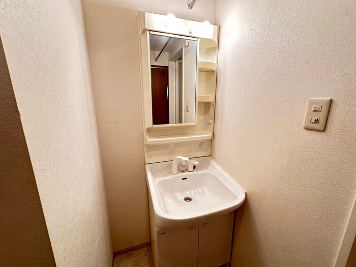 物件内観写真14　(洗面)