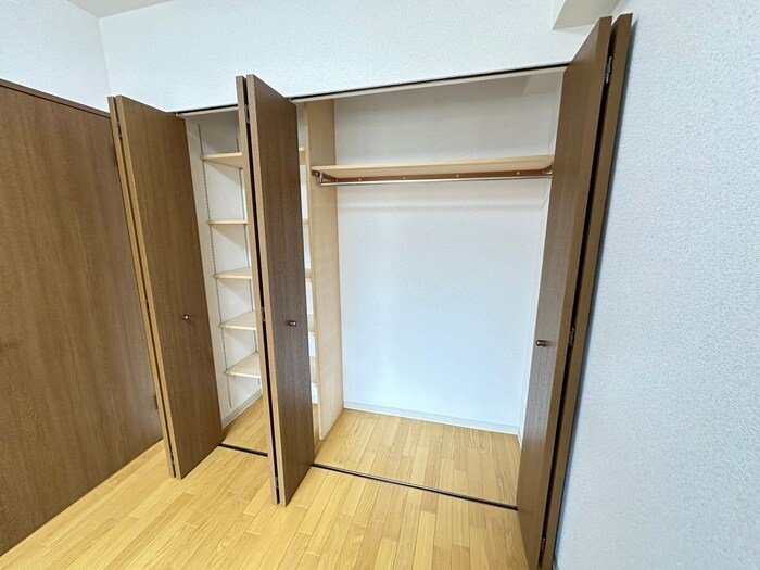 物件内観写真17　(収納)