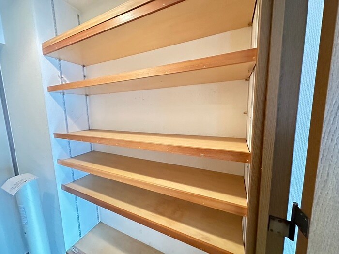 物件内観写真19　(靴箱)