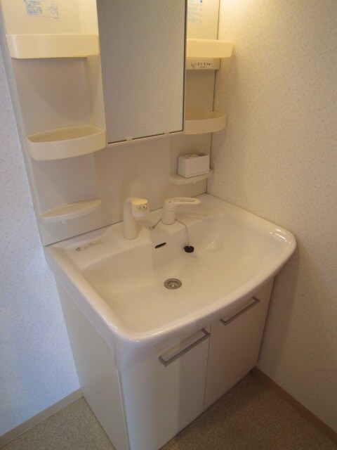 物件内観写真11　(洗面)