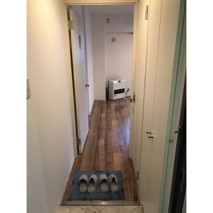 物件内観写真15　(廊下)