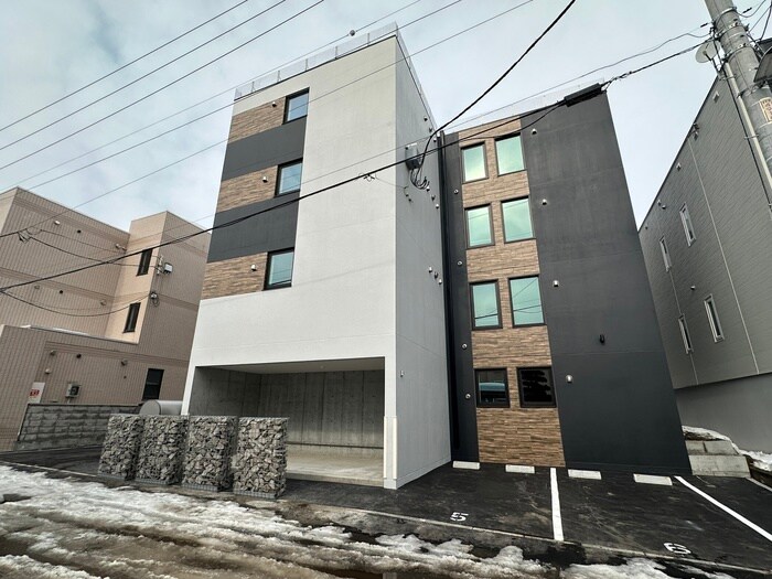 物件外観写真1　(外観写真)