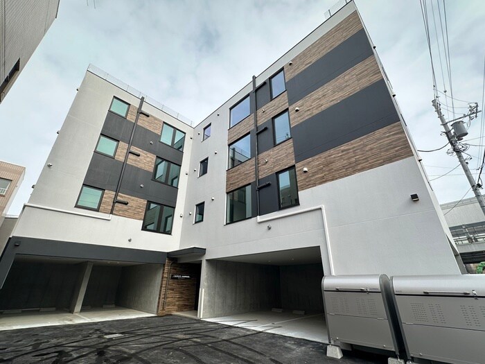 物件外観写真2　(外観写真)