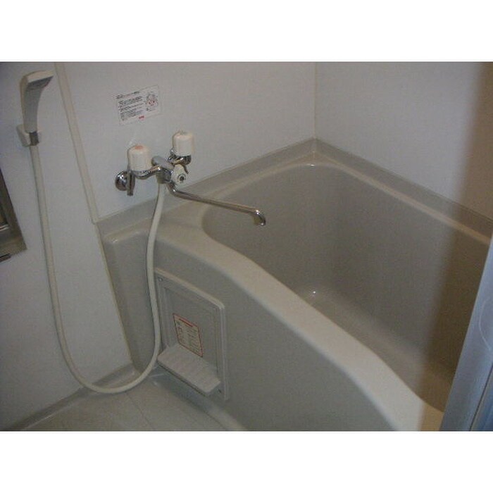 物件内観写真12　(バス／シャワールーム等)