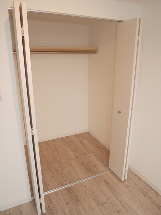 物件内観写真15　(収納)