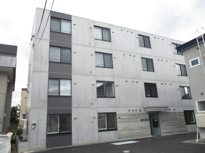 物件外観写真1　(外観写真)