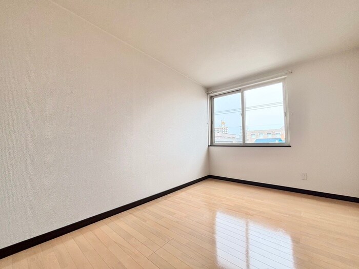 物件内観写真11　(居室)