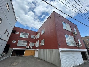 フラワーガーテン岩本外観写真