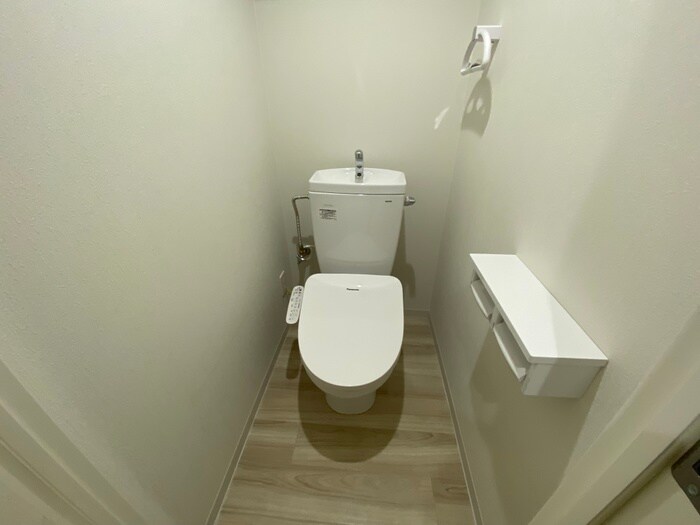 物件内観写真10　(トイレ)
