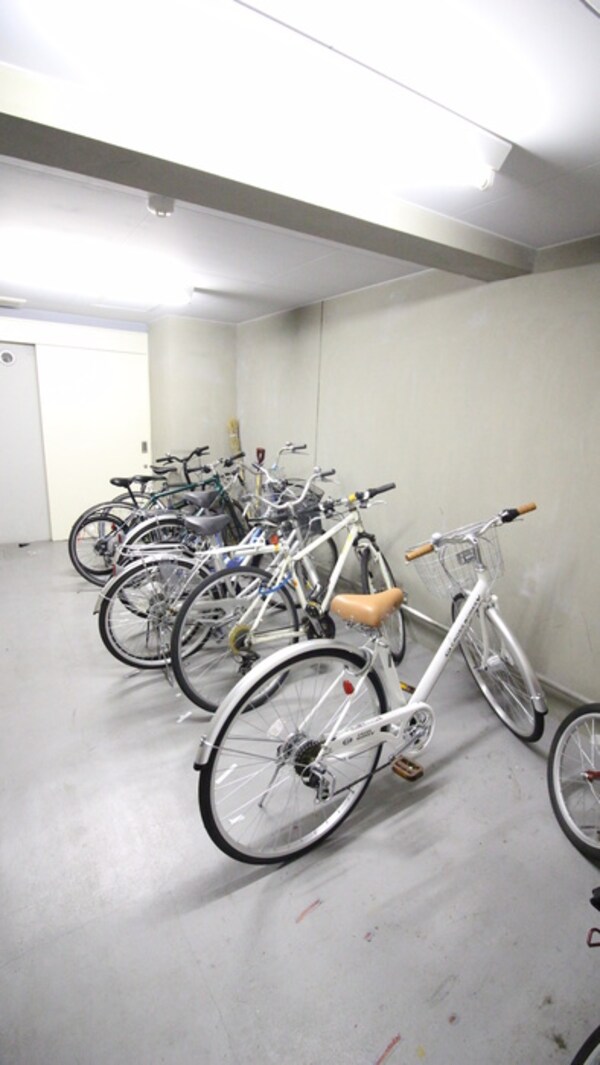 駐輪場
