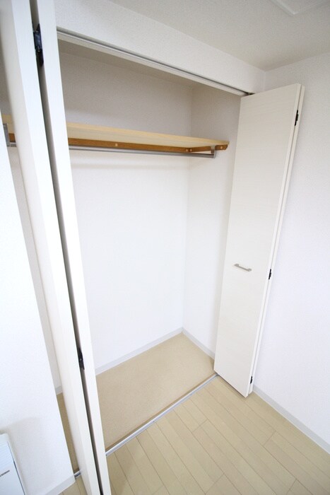 物件内観写真11　(収納)
