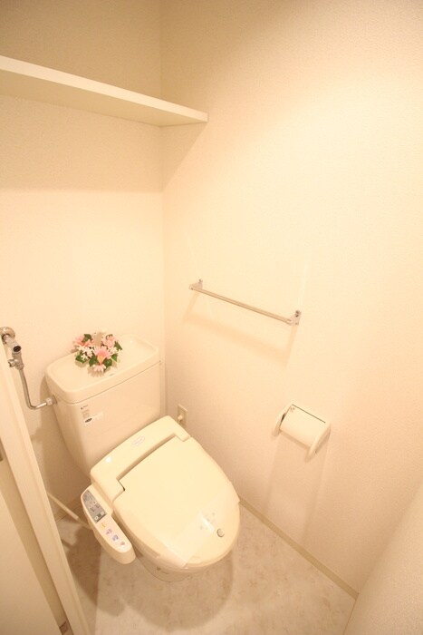 物件内観写真16　(トイレ)