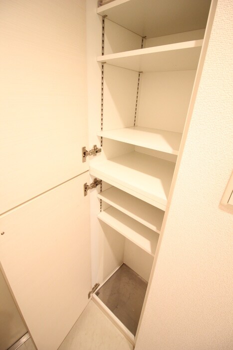 物件内観写真18　(靴箱)