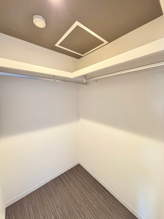 物件内観写真18　(収納)