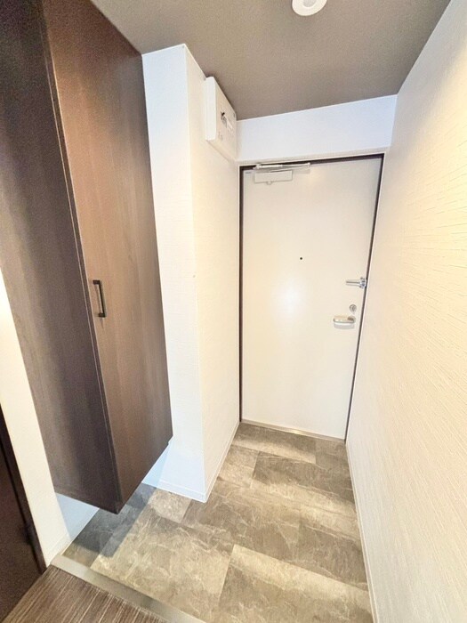 物件内観写真19　(玄関)