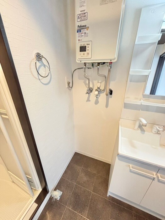 物件内観写真21　(洗濯機置場)