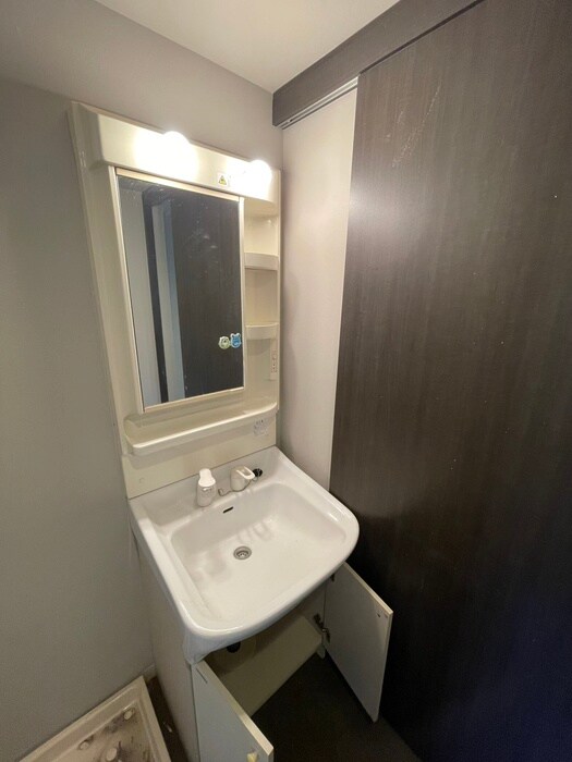 物件内観写真14　(洗面)