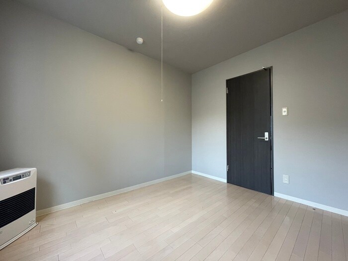 物件内観写真21　(居室)