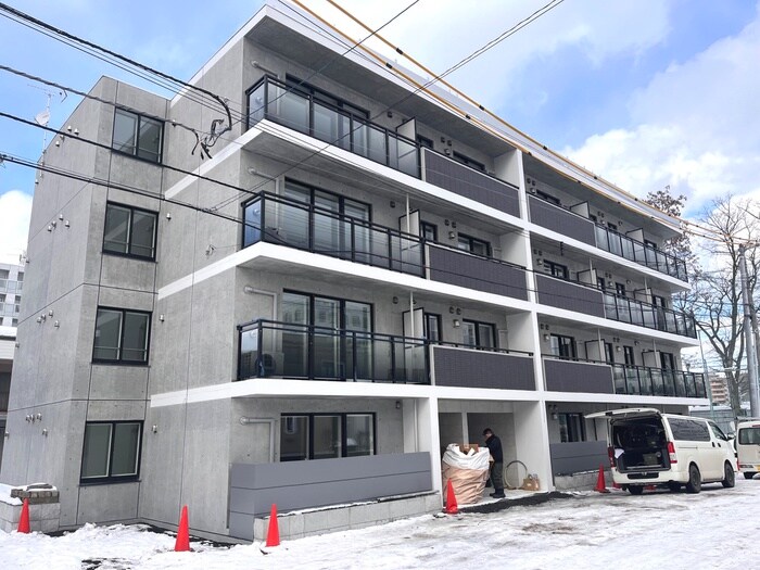 物件外観写真2　(外観写真)