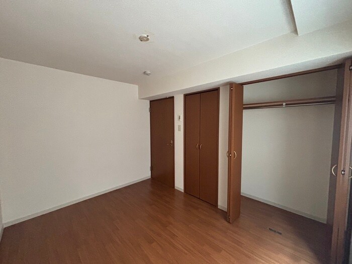 物件内観写真11　(居室)