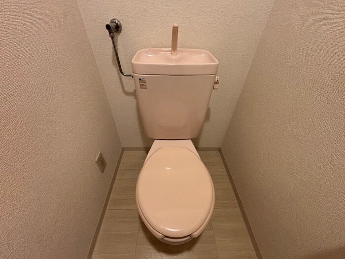 物件内観写真14　(トイレ)