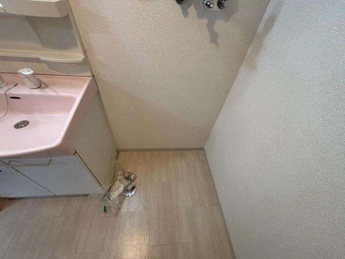 物件内観写真20　(洗濯機置場)