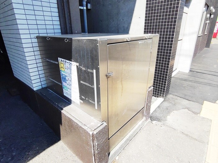 物件外観写真6　(建物設備)