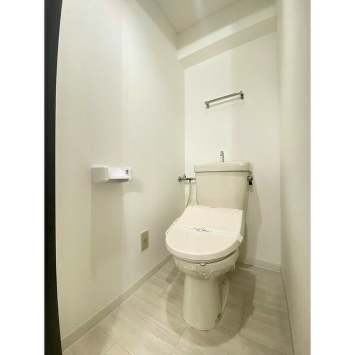 物件内観写真13　(トイレ)