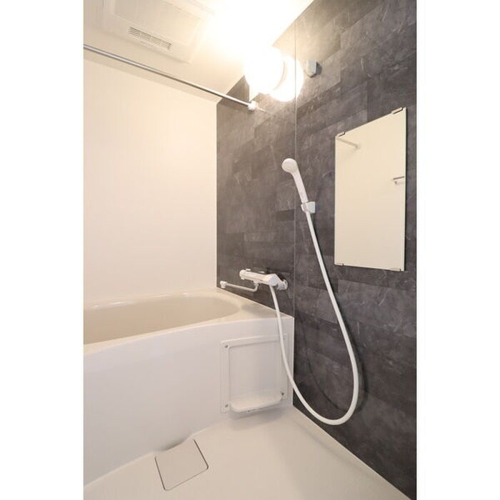 物件内観写真12　(バス／シャワールーム等)