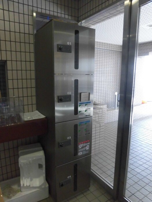 物件外観写真6　(建物設備)