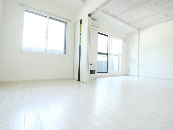 物件内観写真10　(居室)